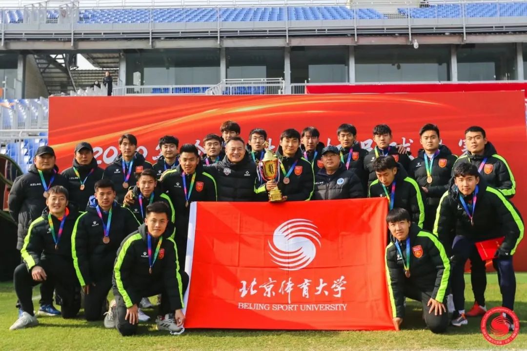学足球的规则是什么意思_足球规则的意义_什么是足球规则