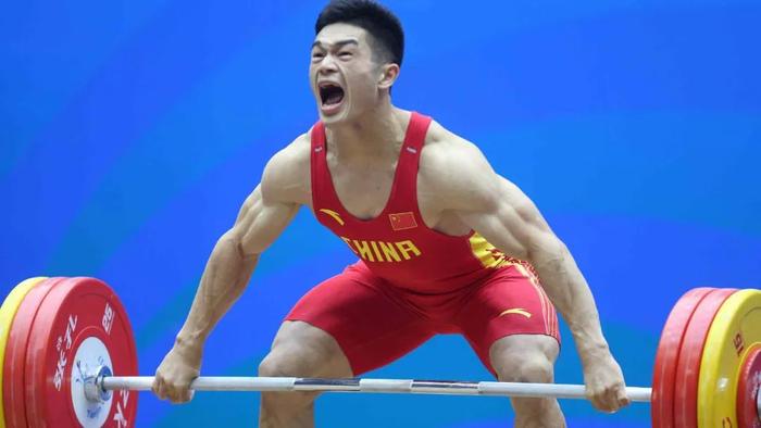 举重下蹲挺技巧视频_举重下蹲挺_举重下蹲挺代表人物